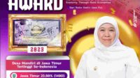 Gubernur Khofifah Dinobatkan Jadi Tokoh Pendorong Penguatan Ekonomi Nasional
