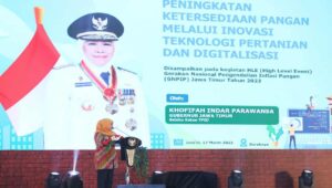 Cegah Inflasi Pangan, Gubernur Khofifah Dorong Produktivitas Pertanian dengan Alsintan Modern
