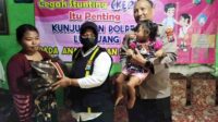 Peduli Stunting, Polres Lumajang Beri Mamin Bergizi