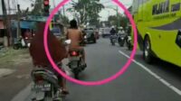 Viral, Video Pemotor Bugil di Jalan Raya Jombang