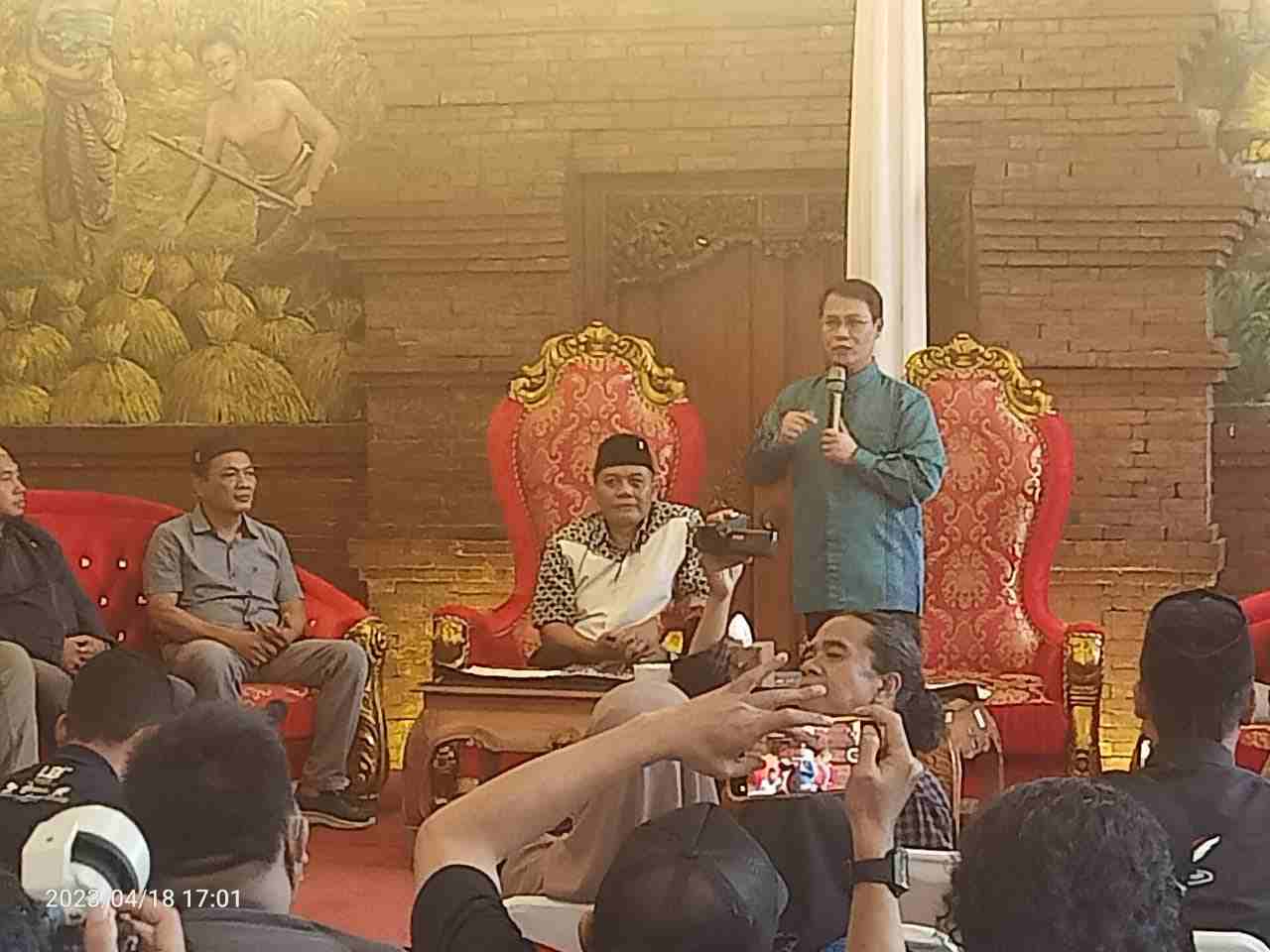 Media bukber
