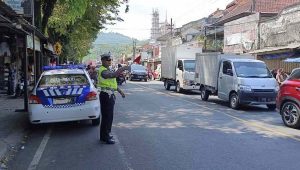 Cegah Kemacetan, Satgas Kamseltibcar Patroli Turjalin