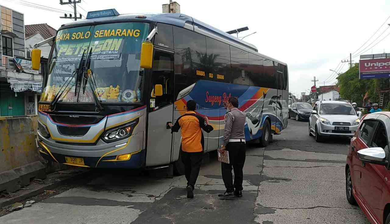 Laka flyover