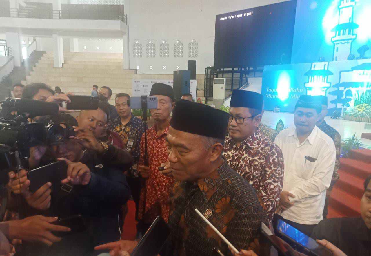 Menteri PMK