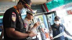 Dishub dan Petugas Gabungan Lakukan Ramp Check di Terminal Bojonegoro