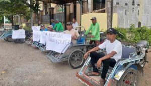 Tukang Becak di Probolinggo Dukung KPK Galak Berantas Korupsi