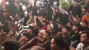 Melihat Euforia Warga Jombang Sambut Kemenangan Timnas Indonesia