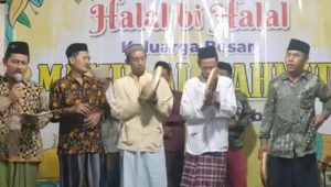 Indahnya Kebersamaan Halalbihalal di Masjid Al Mahmud Jombang