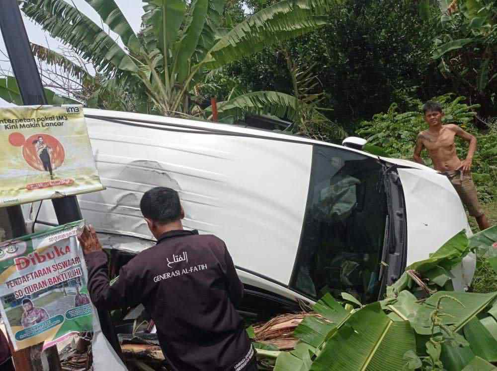 Mobil terbang