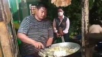Perlu Dicoba, Nasi Goreng Hijau di Jombang Bikin Nagih