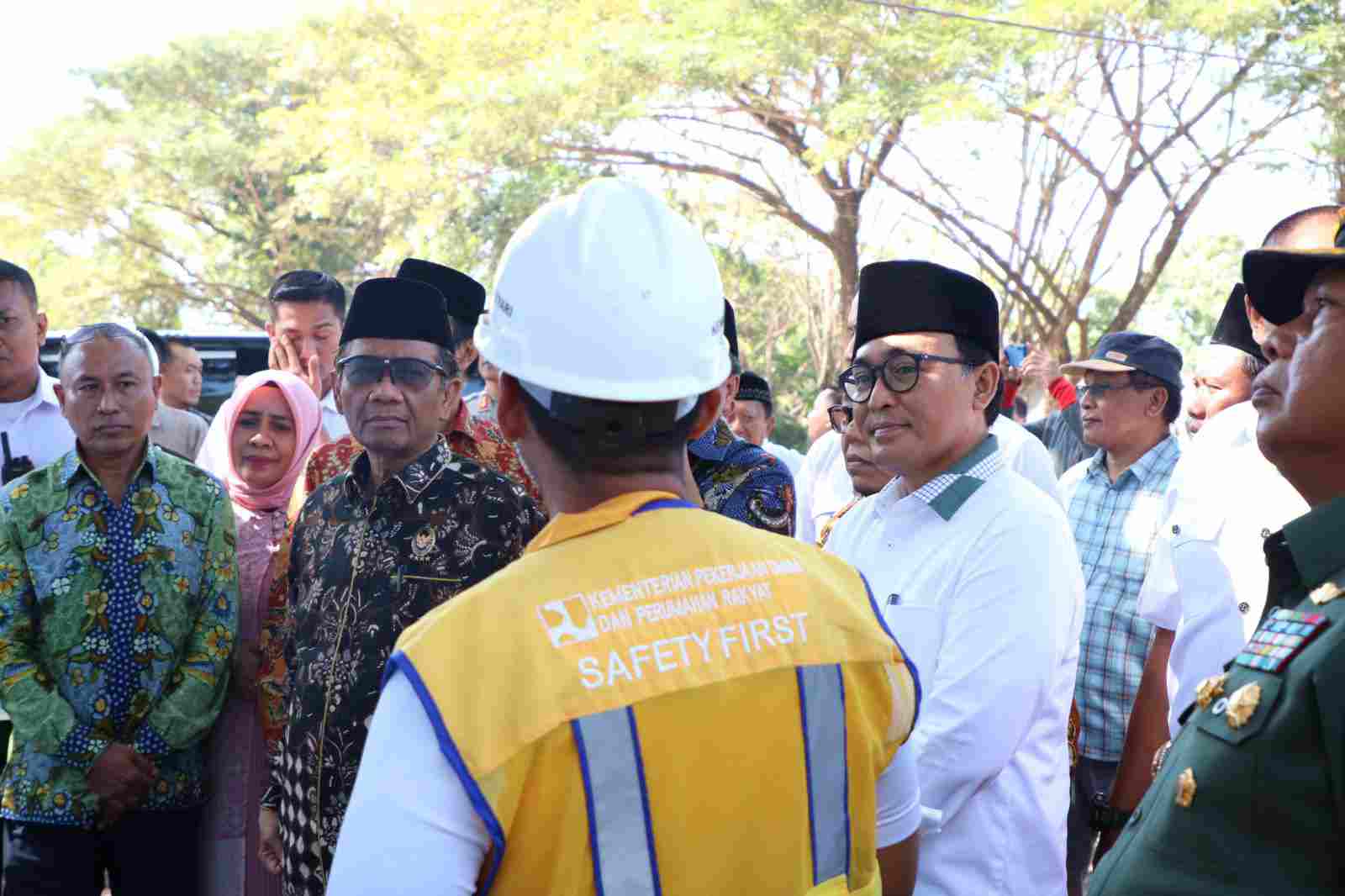 Pasar Kolpajung