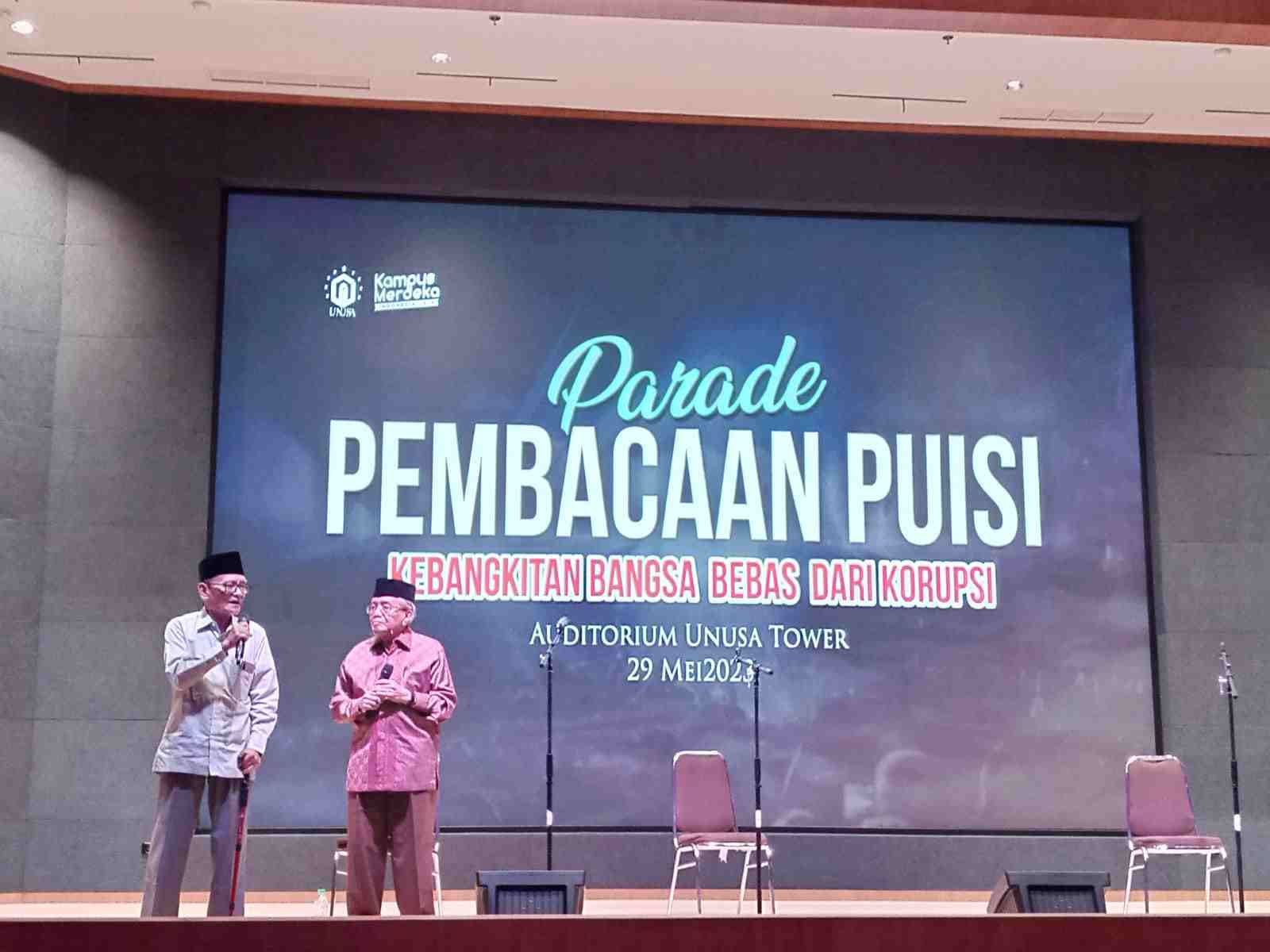 Parade Puisi