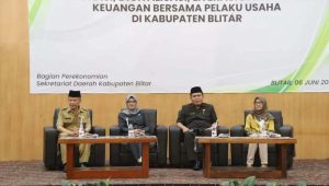 Bupati Blitar Ingatkan Para Pelaku Usaha Pentingnya Literasi dan Inklusi Keuangan
