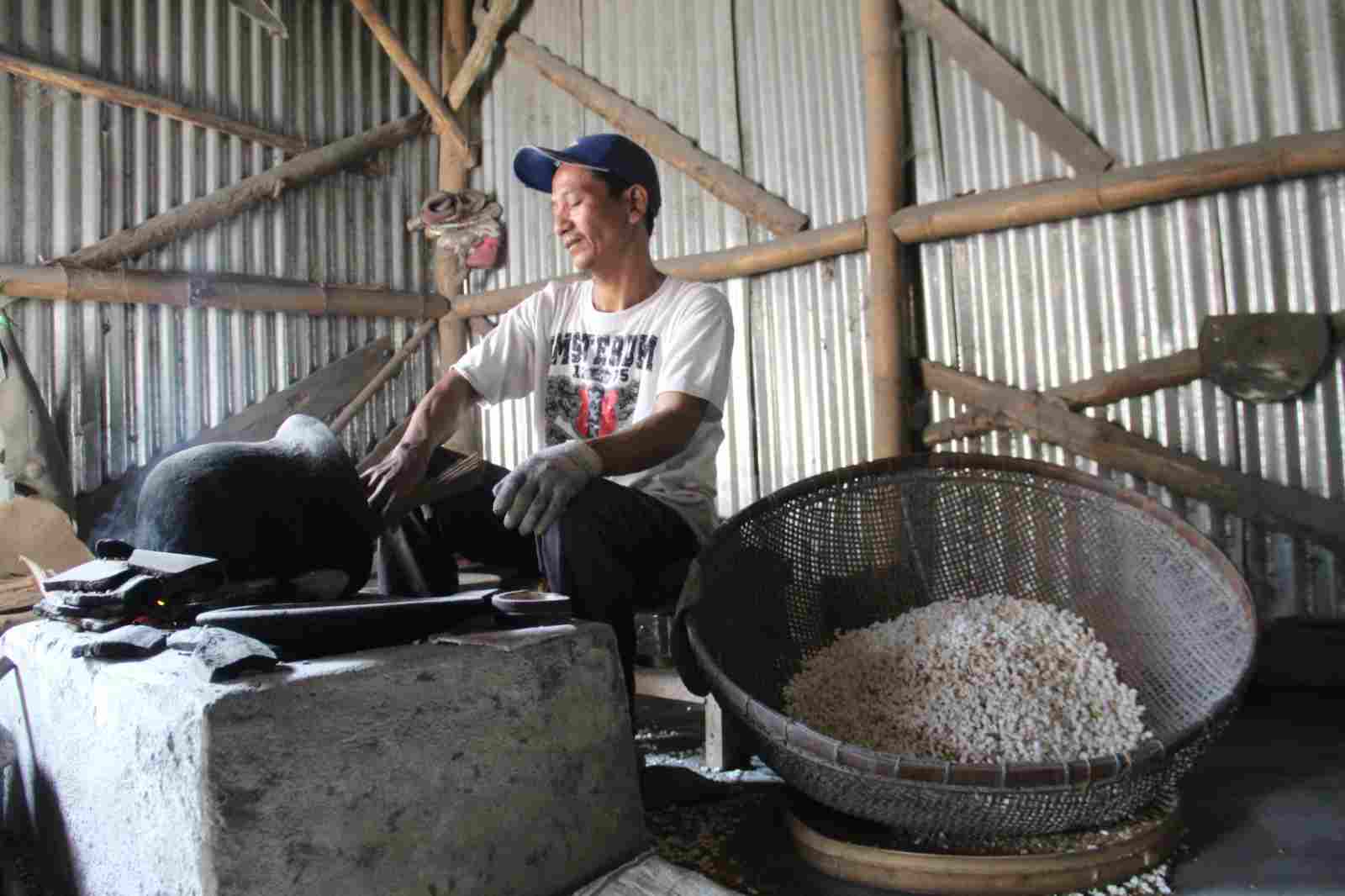 Jajan tradisional Brondong
