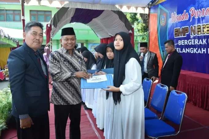 Kadisdikbud Jombang