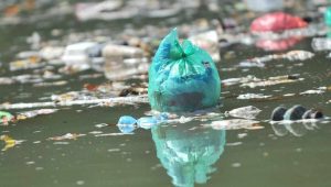 Waspadai Pencemaran Sampah Plastik di Sungai