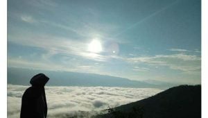 Lautan Awan Bukit Pabes, Eksotika Desa Pagar Agung Lebong Tengah