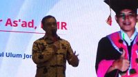 Ratusan Mahasiswa Unipdu Jombang Ikuti Pembekalan KPM Tematik, Begini Pesan Rektor Gus Ufik