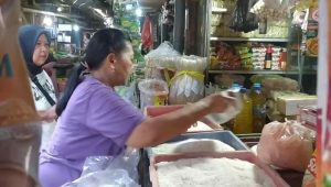 Harga Bapok di Jombang Melambung, Telur Meroket