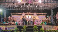 Pagelaran Wayang Kulit Buka Pameran dan Bursa Barang Antik di Jember