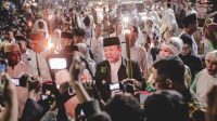 Sambut 1 Muharram, Ribuan Warga Ikuti Pawai Obor dan Istighosah di Alun-alun Jember