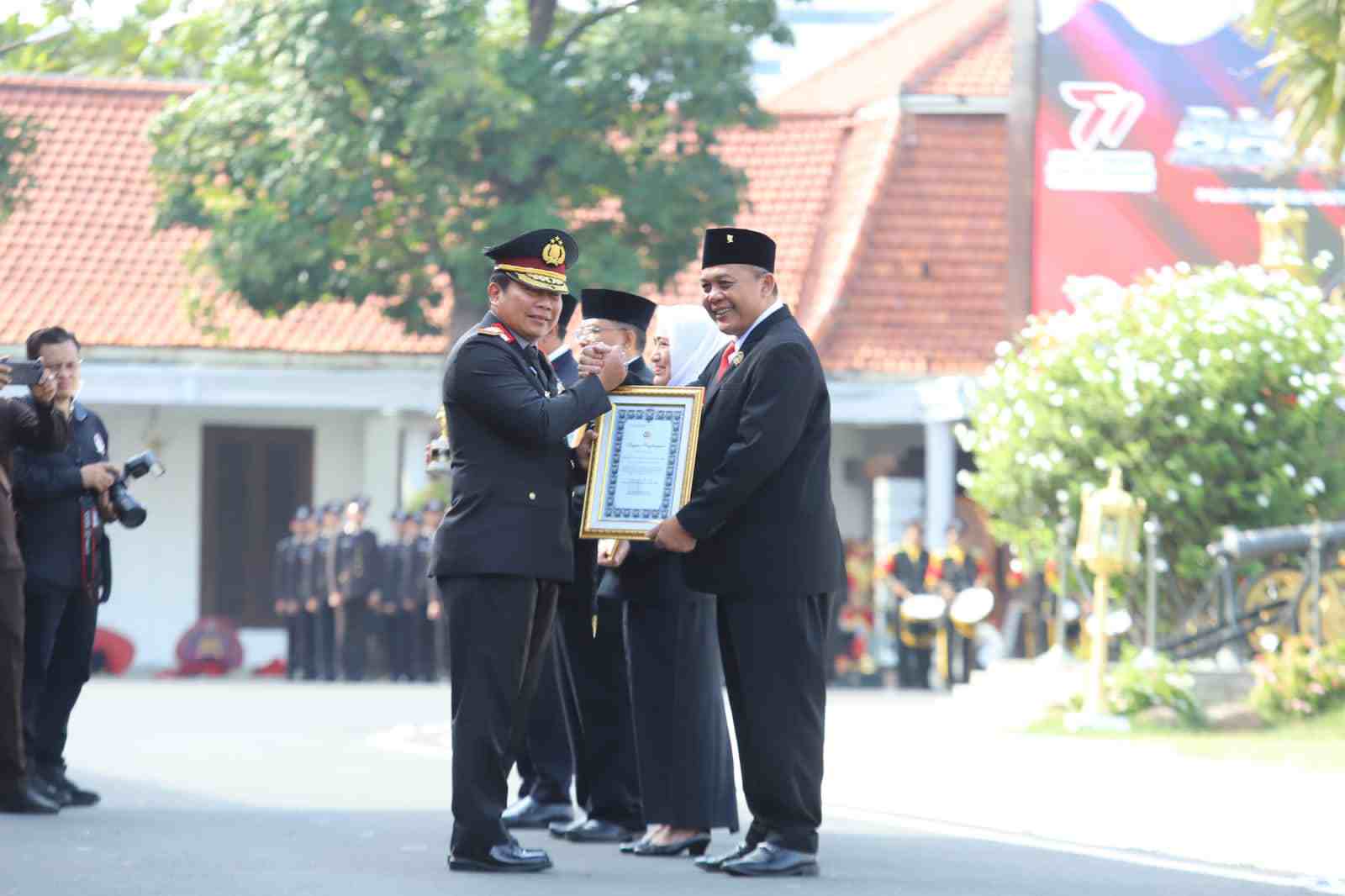 Penghargaan Tanhana Dharma
