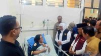 Kunjungi RSUD Kanjuruhan, Gubernur Jatim Didampingi Bupati Malang Jenguk Korban Tanah Longsor Ampelgading