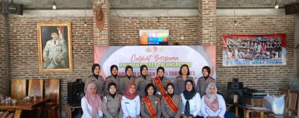 Curhat Polwan