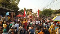 Ogoh-ogoh Khas Bali Warnai Karnaval Budaya di Desa Mayang Jember
