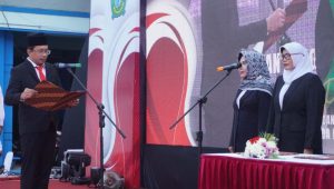 Dongkrak Kinerja Keuangan Perumda Delta Tirta, Bupati Sidoarjo Lantik Direktur Administasi dan Keuangan