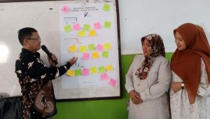 Sukseskan Program Sekolah Penggerak, Dosen Unusa Dampingi SD di Jember Melalui PMO Hybrid