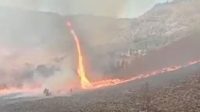 Tornado Api Lahap Padang Savana Gunung Bromo