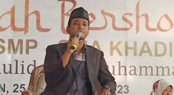 Khadijah berselawat