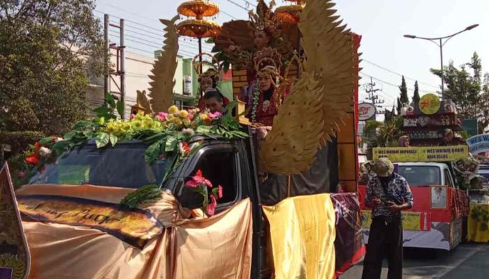 Karnaval Mobil Hias Jember Jadi Penutup Semarak HUT ke 78 RI