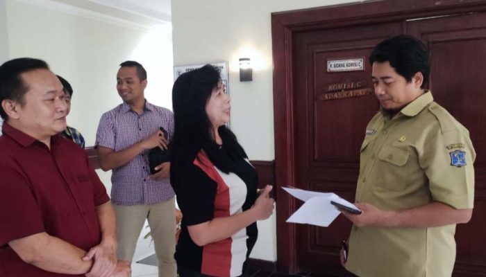 Warga Grha Natura Adukan PT Intiland ke Komisi C DPRD Surabaya