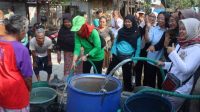 Krisis Air Bersih di Blora, Alumni STPDN- IPDN Kirim 31 Tangki Air Bersih