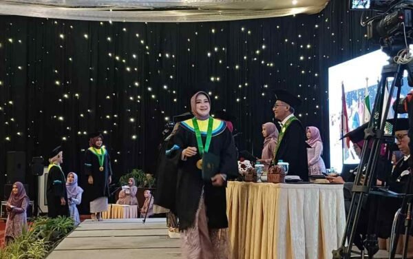 Wisuda Unusa