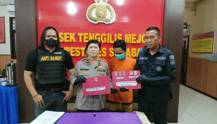 Unit Anti Bandit Polsek Tenggilis Ciduk 2 Pria Pecandu Sabu dan 1 Kurir