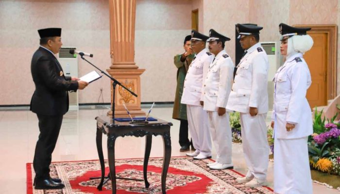 Bupati Jember Kebut Pelantikan Kades PAW Menjelang Pilpres dan Pilkada