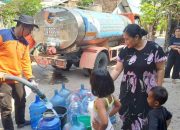 Puluhan Dusun Terdampak Kekeringan, BPBD Probolinggo Terus Droping Air Bersih