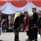 Lencana emas jer Basuki mawa beya