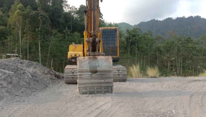 Pendekar Lumajang Soroti Tambang Ilegal Dekat Tanggul DAS