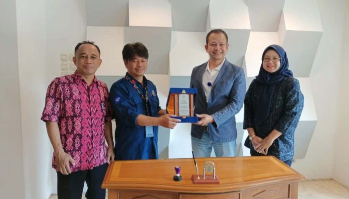 Sahid Hotel Surabaya dan LKP Desy Education Teken MoU