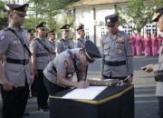 Polres Sampang Geser 4 Kasat, 8 Kapolsek dan 1 Kabag