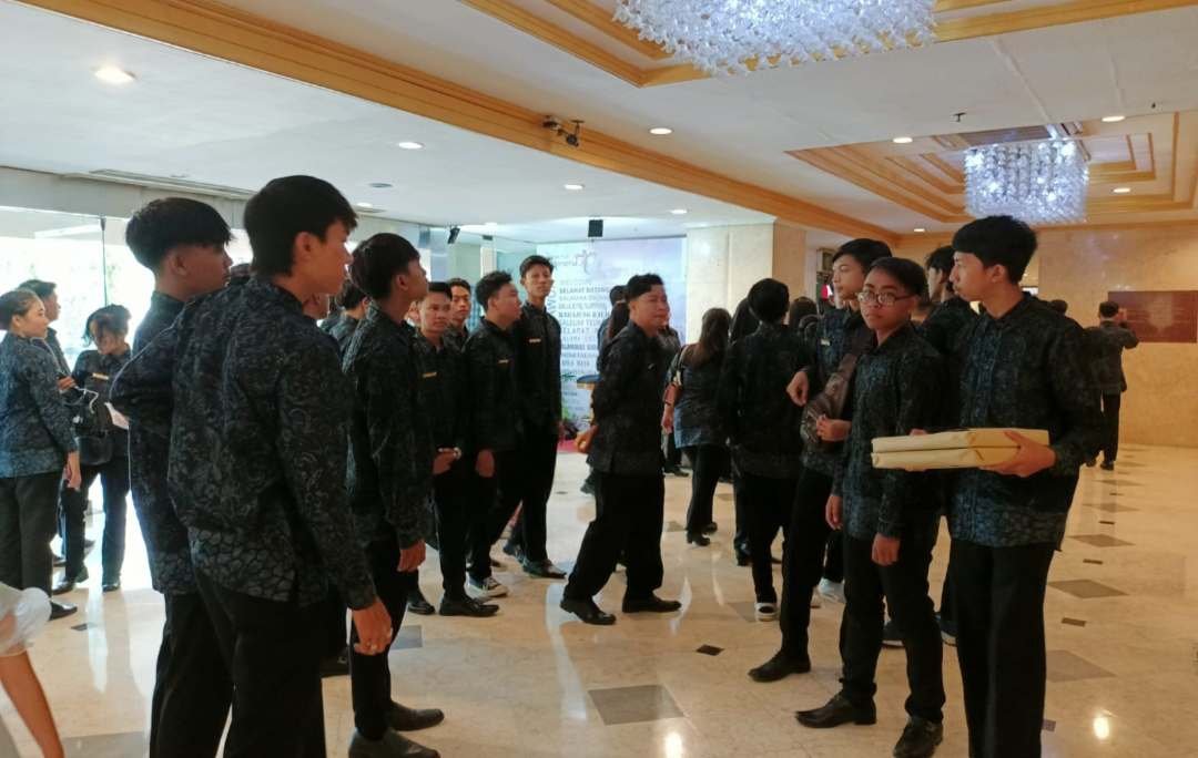 Sahid dan LKP Desy Education