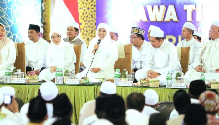 Majelis Jawa Timur Bermunajat, Khofifah Ajak Jamaah Doakan Indonesia Damai Penuh Berkah