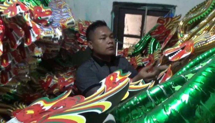Jelang Nataru, Perajin Terompet di Jombang Ketiban ‘Durian Runtuh’