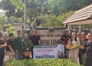 Peringati Hari Pahlawan Sahid Hotel Surabaya Tabur Bunga di Makam Bung Tomo