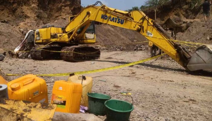 Pekerja Tewas Terlindas Ekskavator Tambang Ilegal, Polres Jember Tetapkan 5 Tersangka