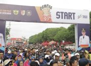 4000 Warga Jember Ikuti Jalan Sehat Gempur Rokok Ilegal
